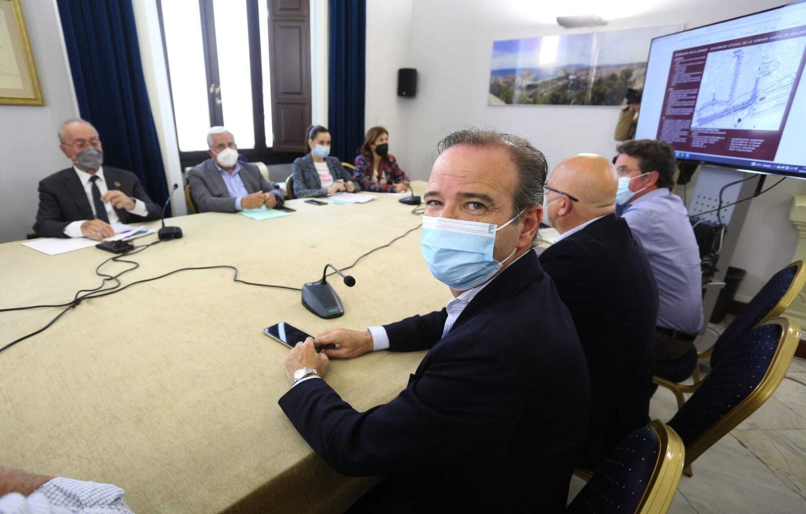 Reunión de la Agrupación junto al Ayuntamiento para hacer balance de la Semana Santa 2022