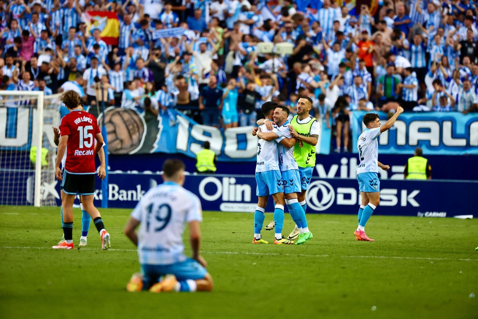 La alegría del Málaga CF tras pasar a la final, en fotos