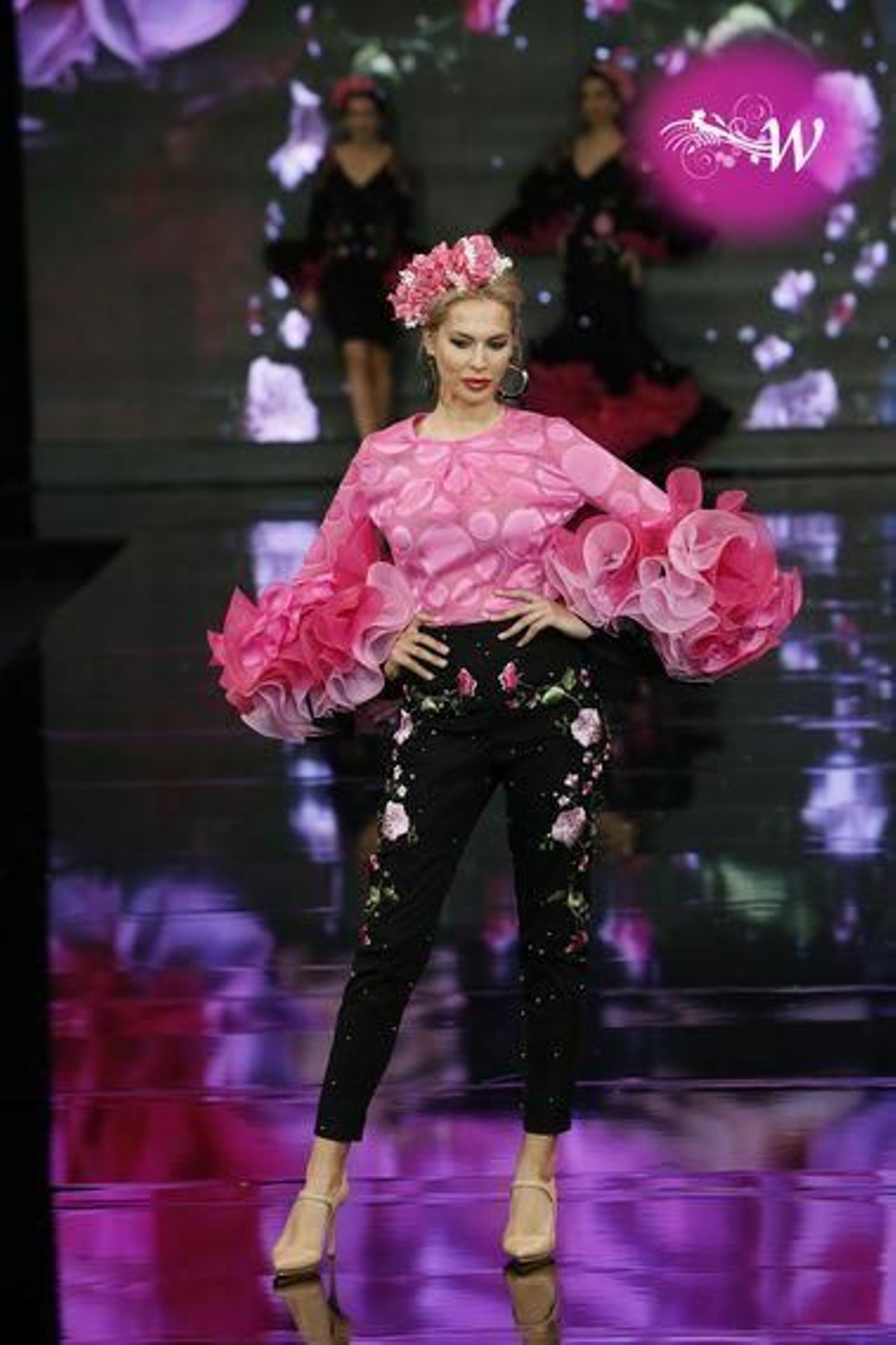 Todas las fotos del desfile de Sara Benítez en SIMOF 2020