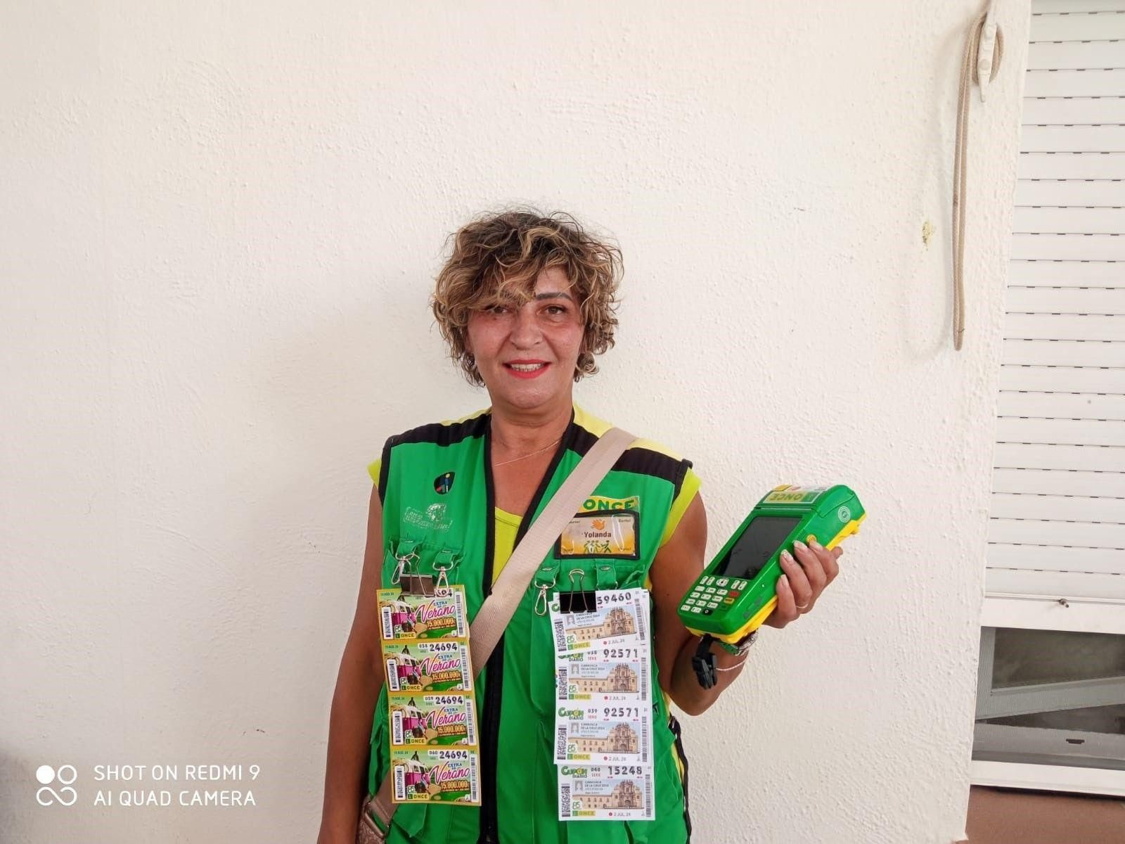 La vendedora Yolanda Guerrero reparte 350.000 euros en Alhendín.