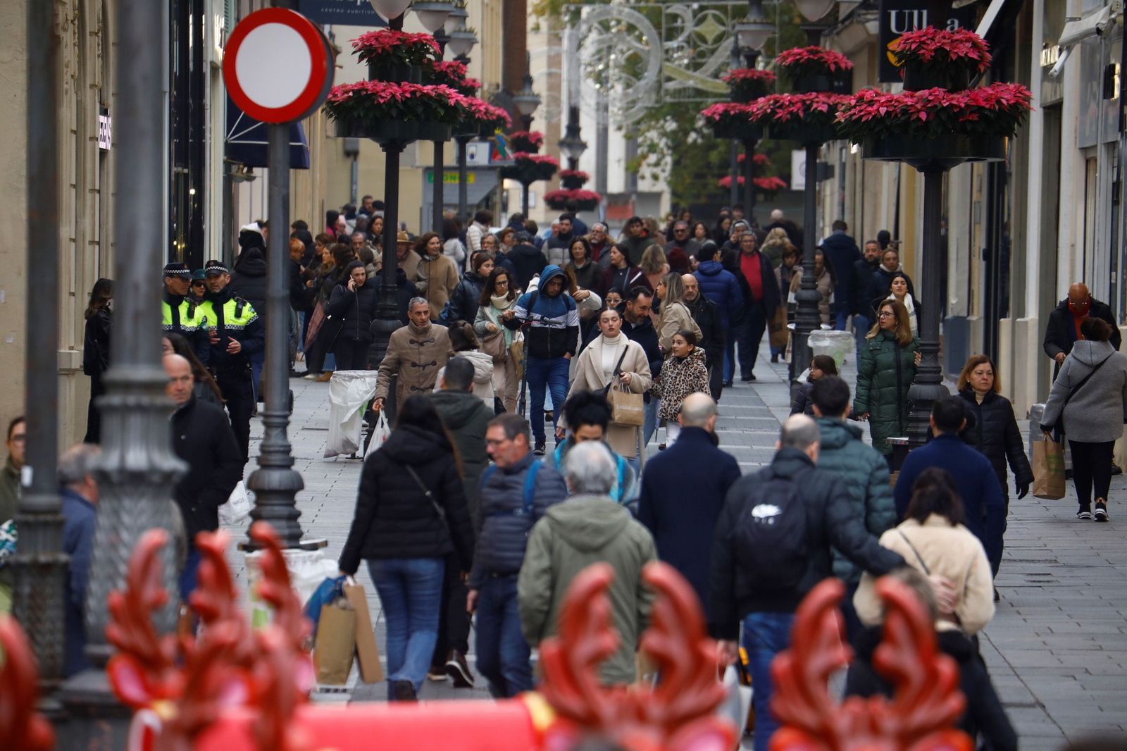 Los cordobeses ultiman las compras de Navidad, en imágenes