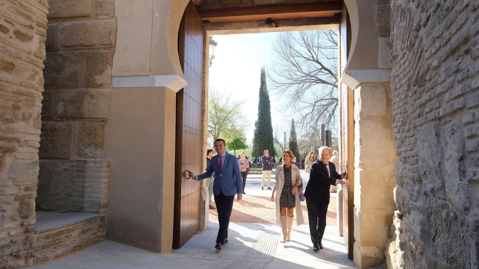 Parte almohade de la nueva entrada al Alcázar.