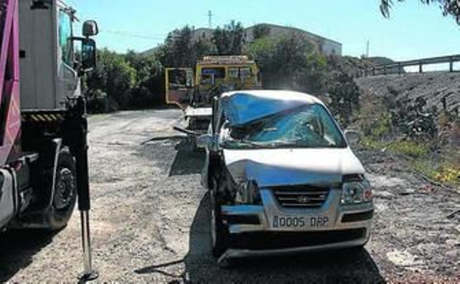 Estado del vehículo después de la colisión en Palomares.
