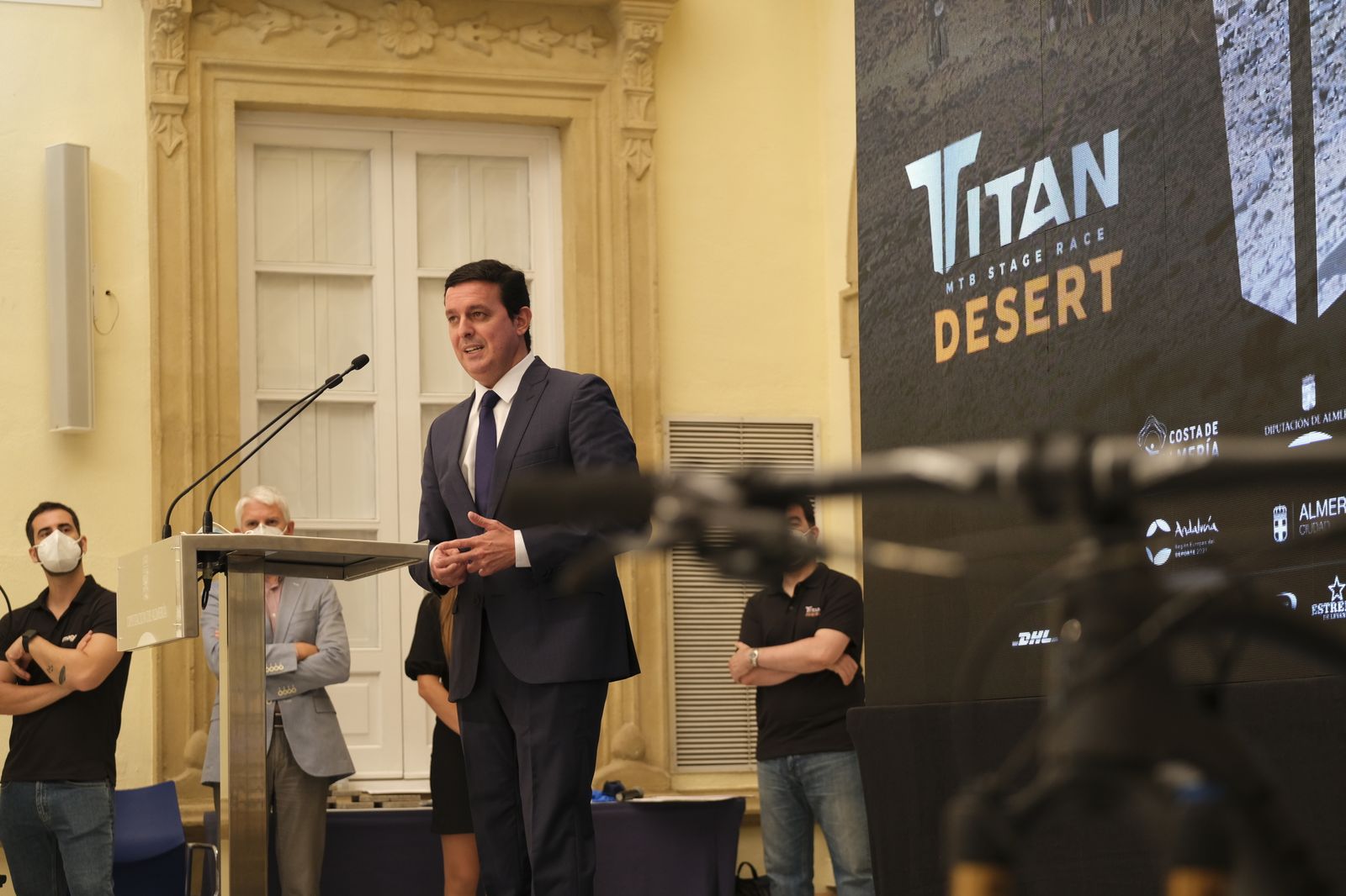 Fotogalería presentación Titan Desert Almería