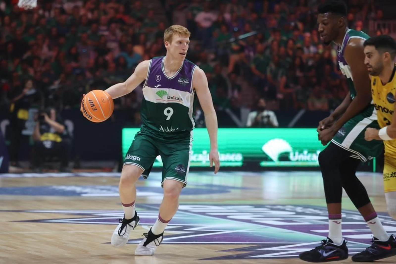 El Unicaja - Lenovo Tenerife, en fotos