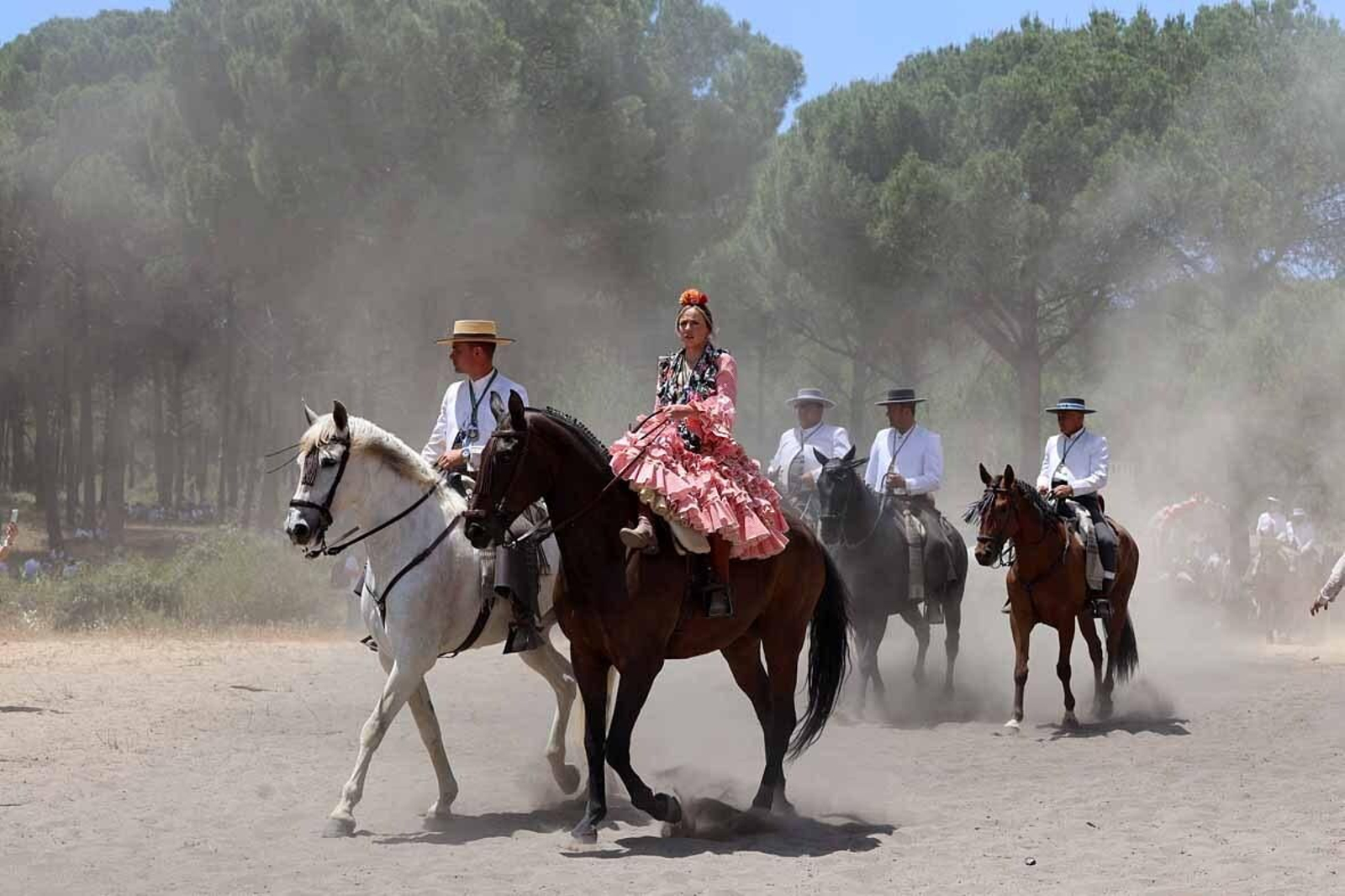 Las mejores imágenes de la Hermandad del Rocío de Huelva en el camino hacia El Rocío