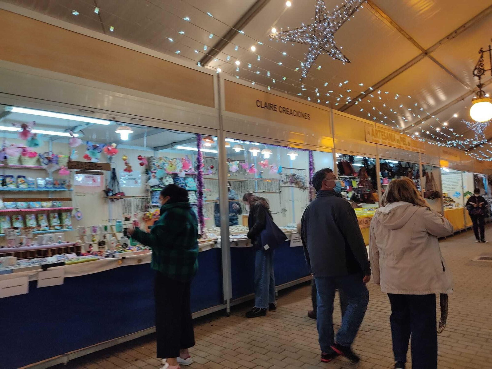 La inauguración de la carpa navideña de la Victoria en Córdoba, en fotografías