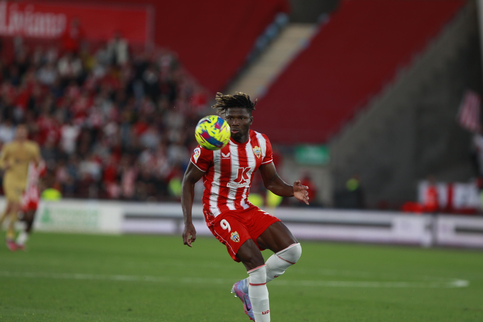 Imágenes de la victoria de la U.D. Almería ante el F.C. Barcelona