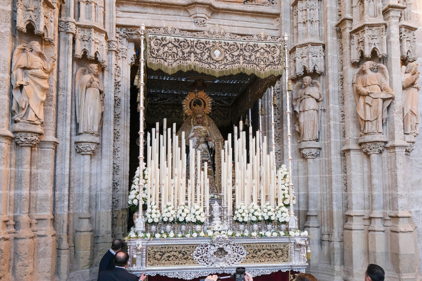 Imágenes del regreso de la Virgen del Socorro al Salvador