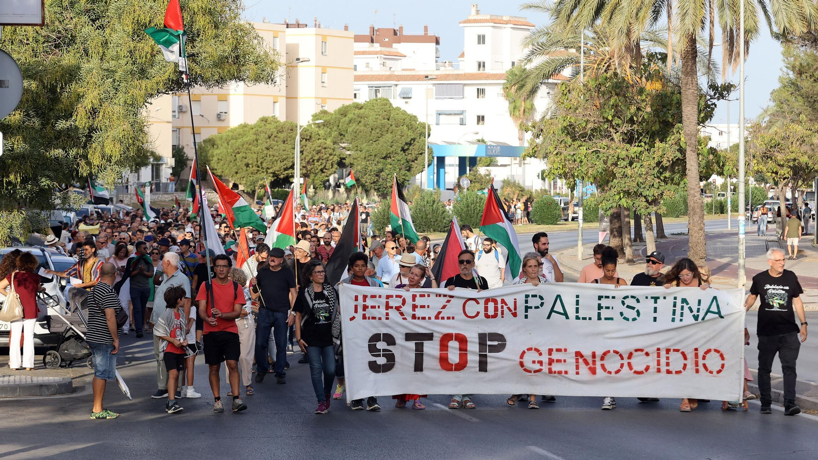 Imágenes de la manifestación 'Jerez con Palestina STOP Genocidio'
