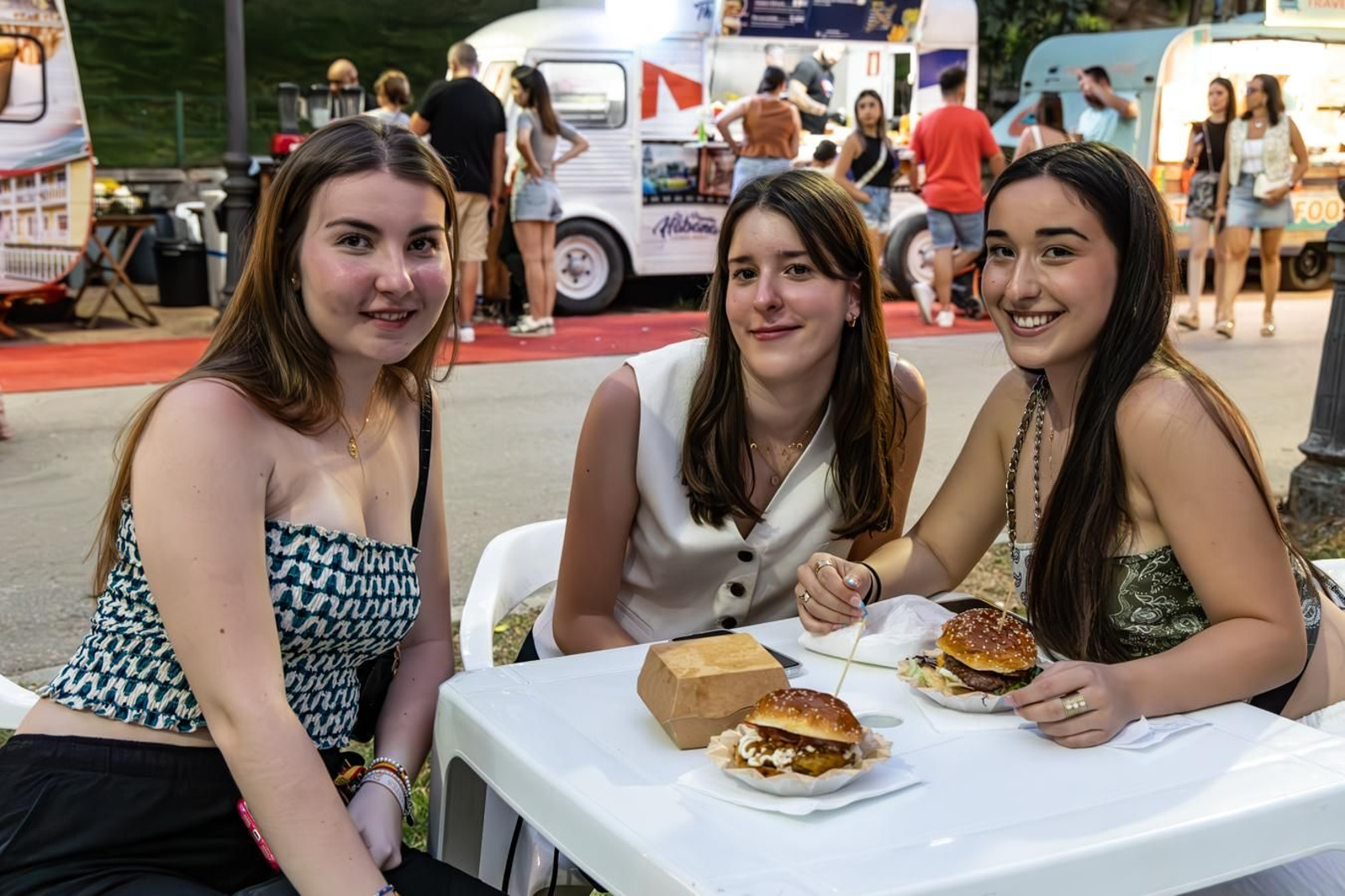Búscate en las imágenes del sabroso Festival Foodtrucks de Jaén