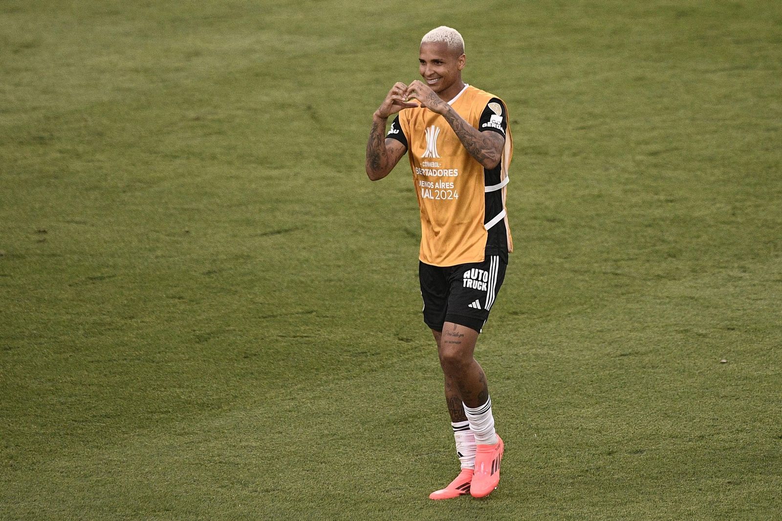 Las fotos de una final de la Libertadores histórica; Botafogo, campeón con 10, ante Atlético Mineiro
