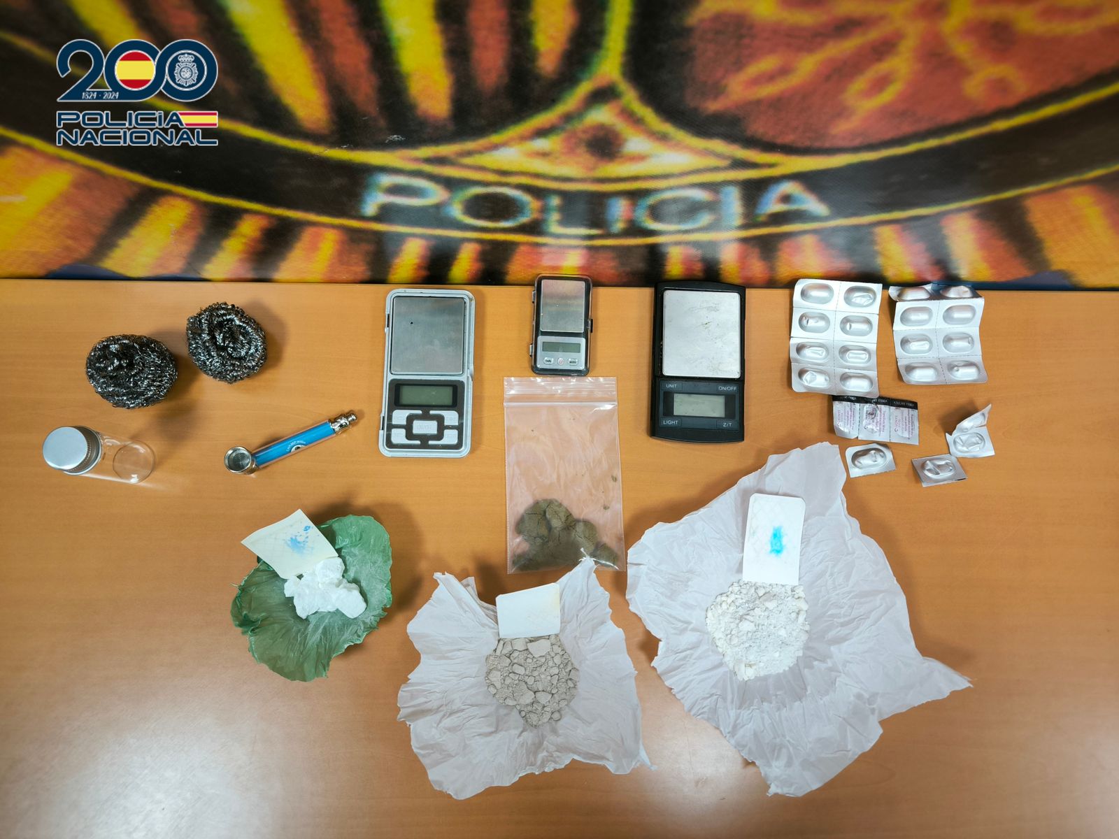 Droga incautada en el registro.