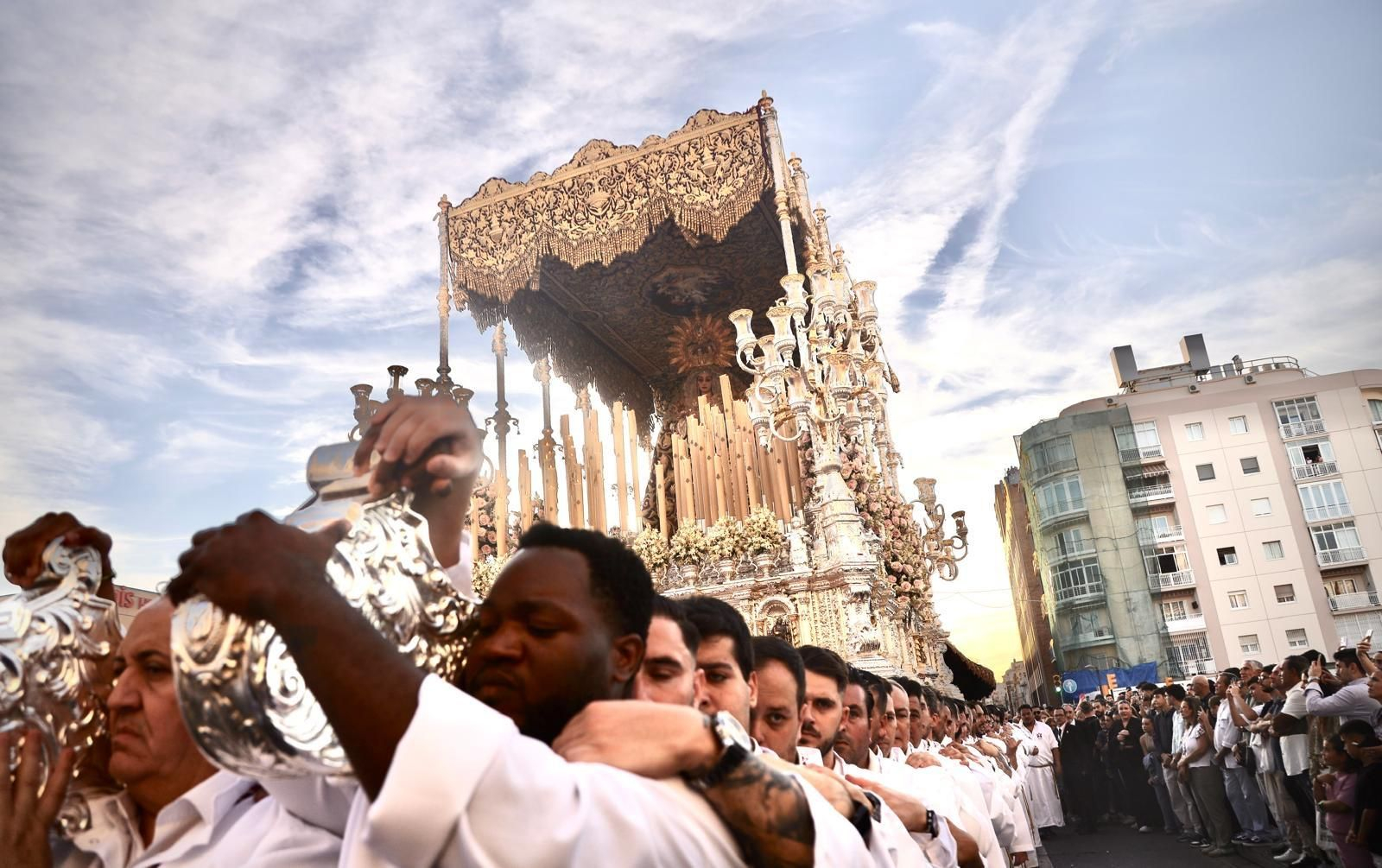 Procesión extraordinaria de María Santísima de la Trinidad.