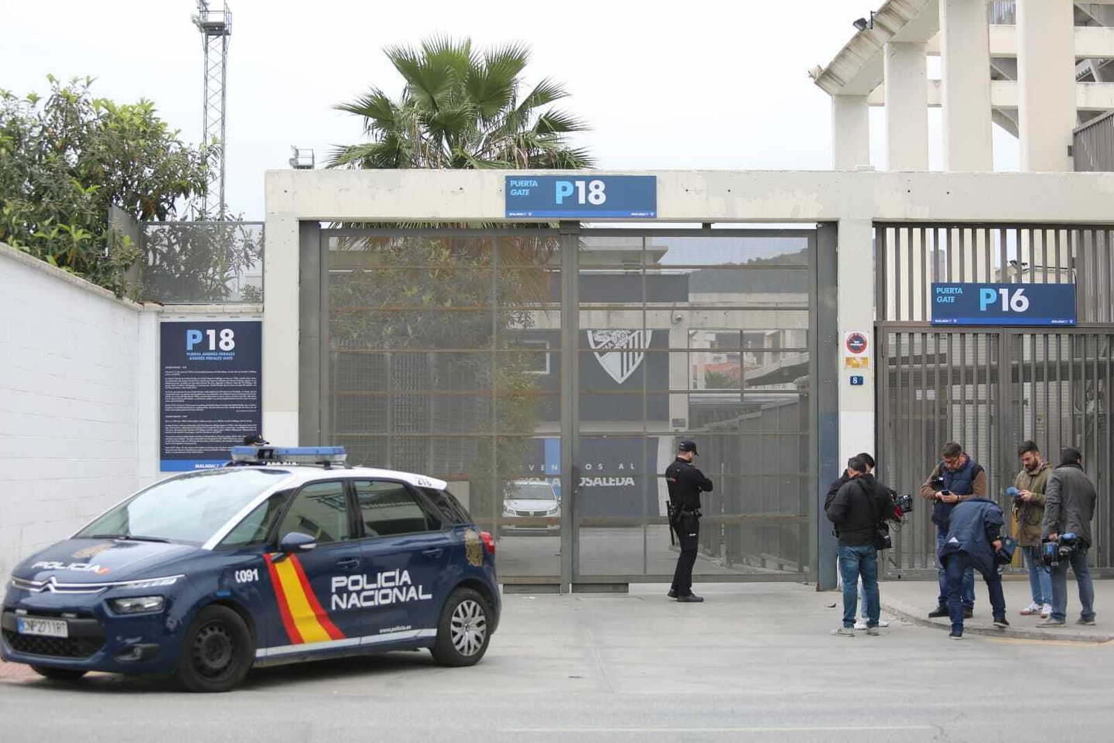 Las fotos de una mañana de locos en La Rosaleda