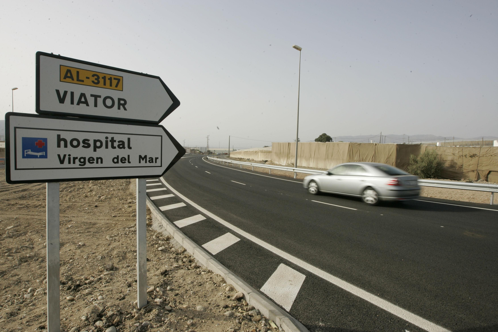 Uno de los accesos a la zona sanitaria.