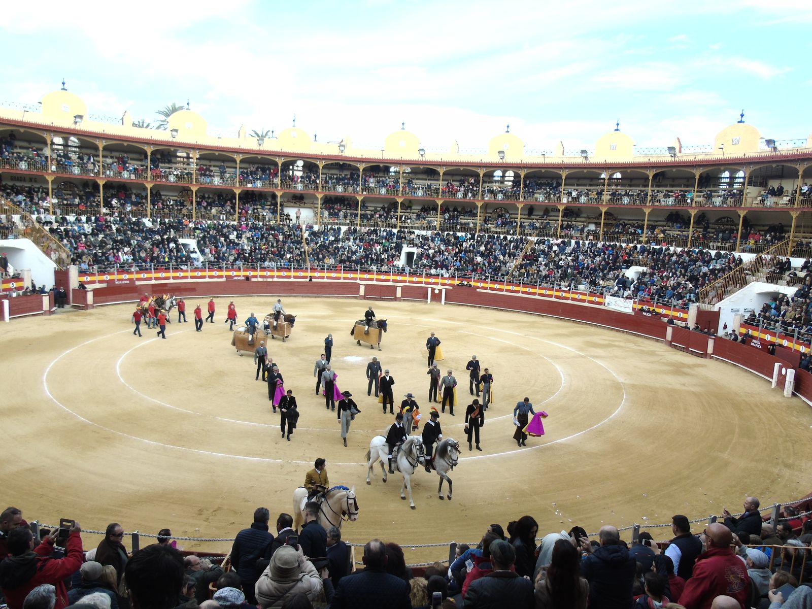 Paseíllo de esta primera cita de la temporada.