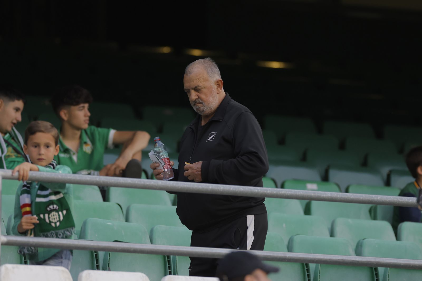 Búscate en las fotos de Betis-Getafe