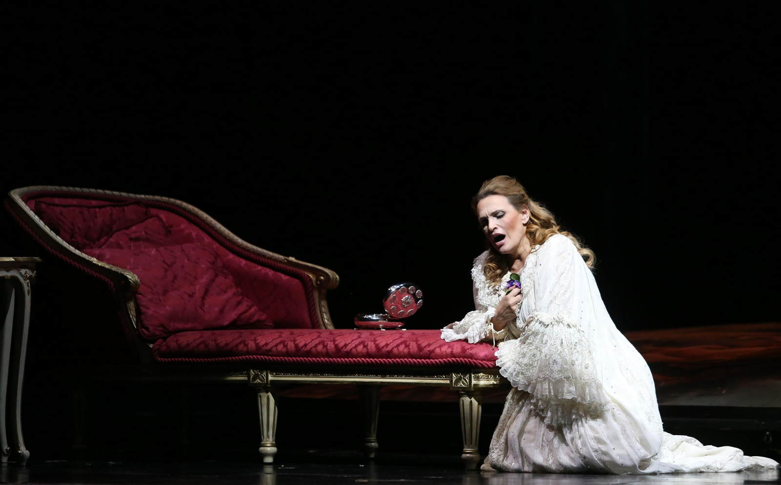 Las imágenes de 'Adriana Lecouvreur' en el Maestranza