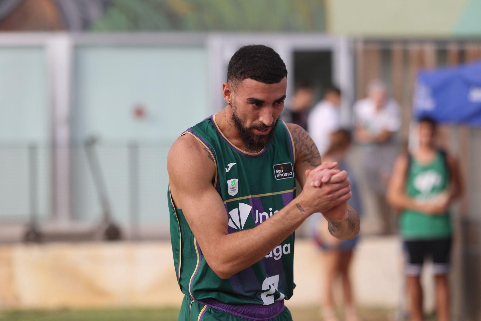 Las fotos de la espectacular presentación de Chris Duarte con el Unicaja en el Parque del Oeste