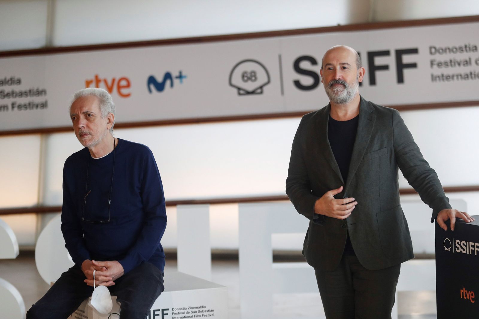 Fernando Trueba y Javier Cámara presentan la cinta.