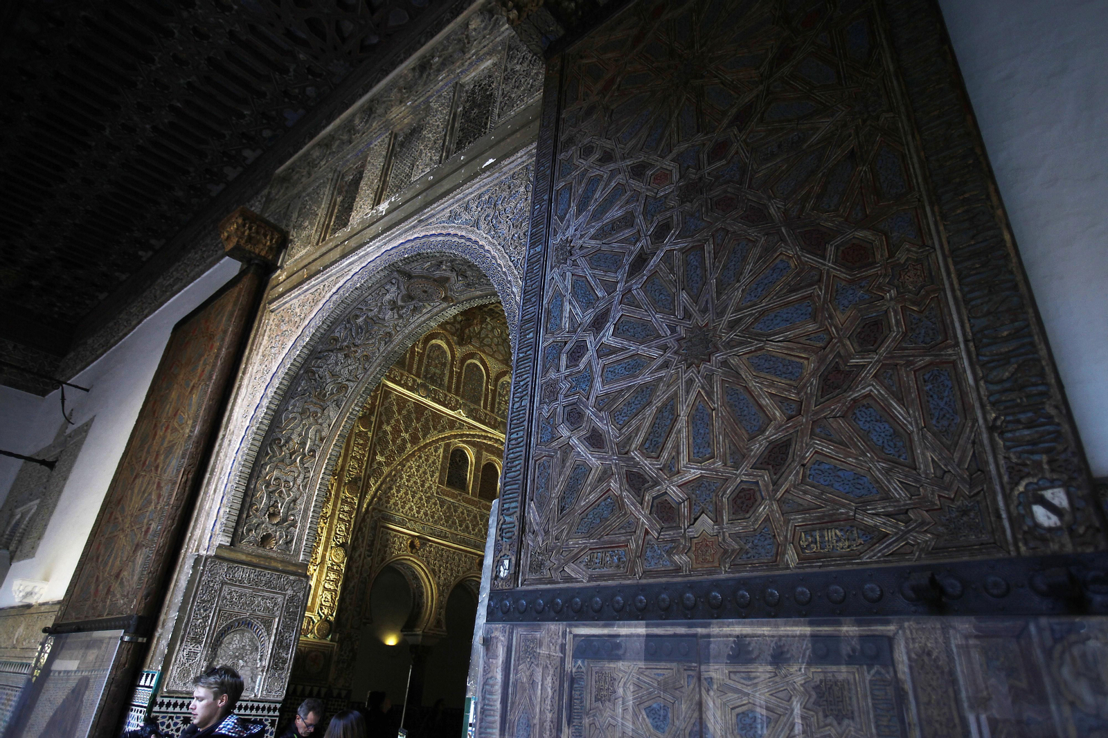 Restauración de las puertas del Patio de las Doncellas en el Alcázar