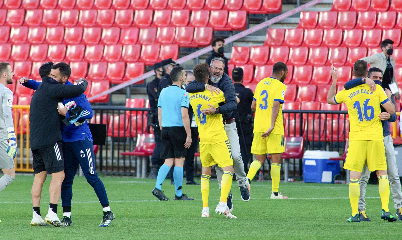 Cervera en el Cádiz CF: imágenes para el recuerdo