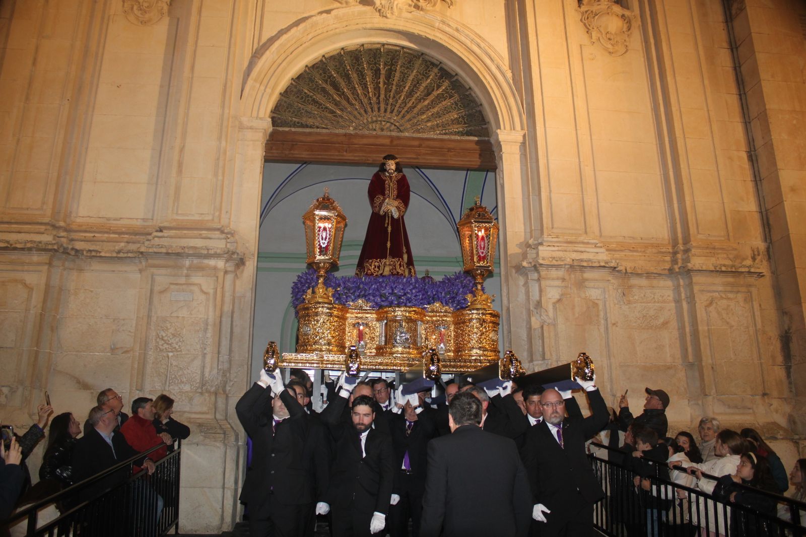 Las mejores imágenes del Jueves Santo en Vélez Rubio.