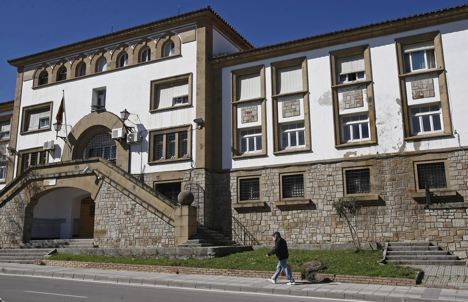 El Centro de Internamiento de Extranjeros (CIE) de Algeciras, situado en La Piñera.