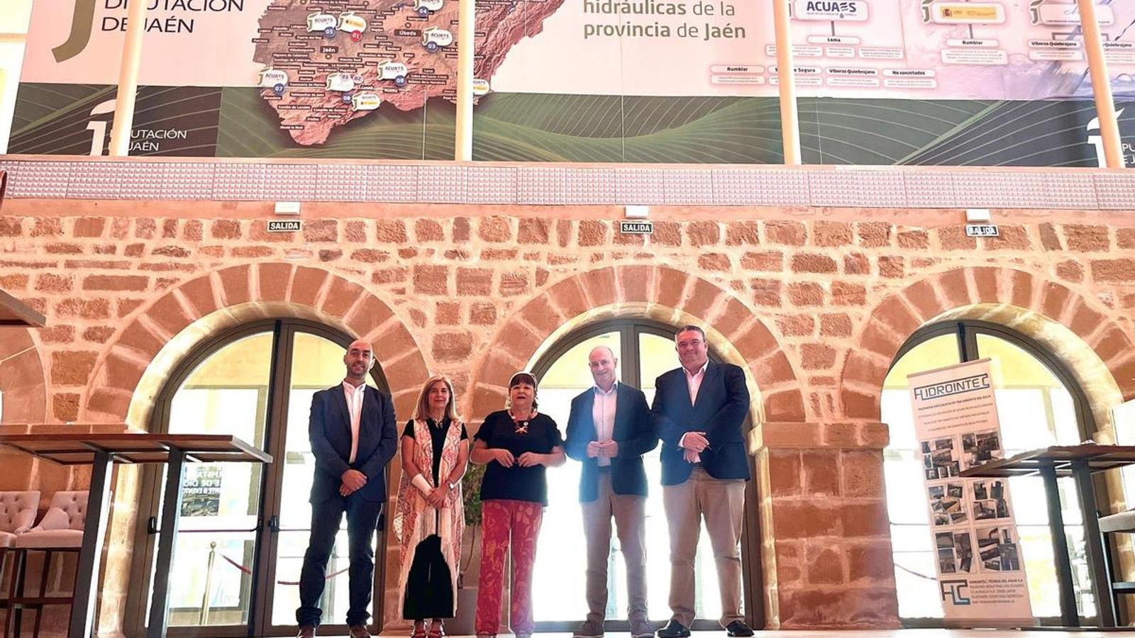 Representantes institucionales durante la celebración de las jornadas.
