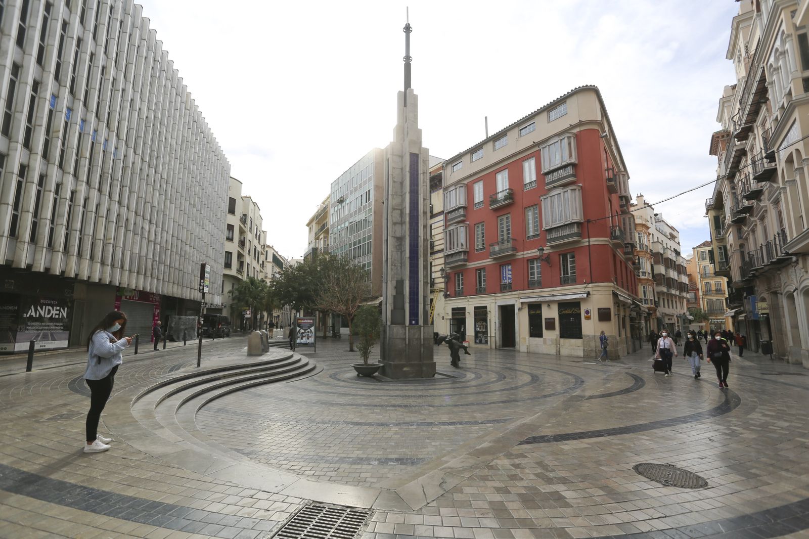 Málaga capital vive el primer día de su nuevo cierre