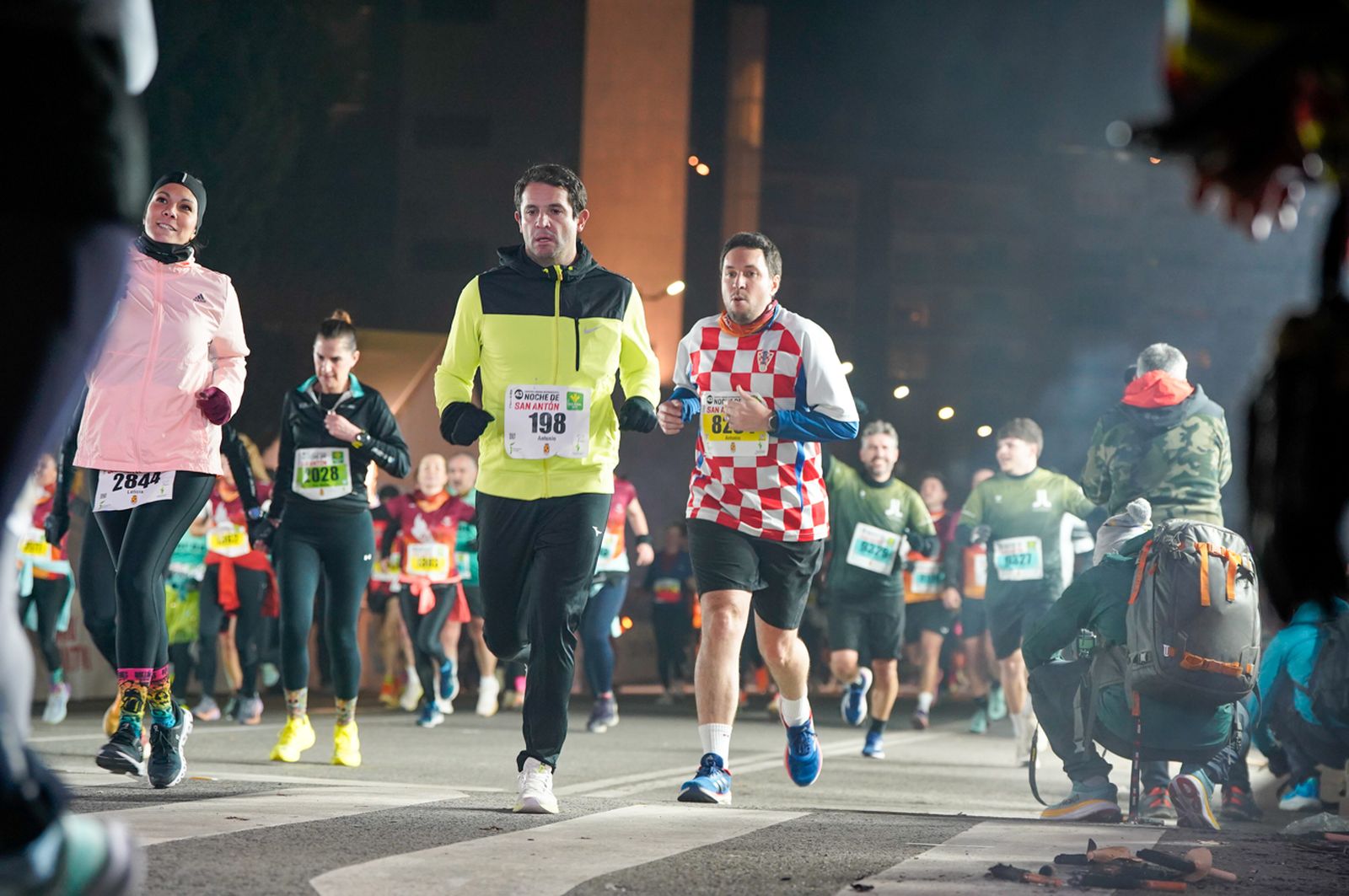 En imágenes: búscate en tu llegada a meta de la Carrera de San Antón 2026 (13)