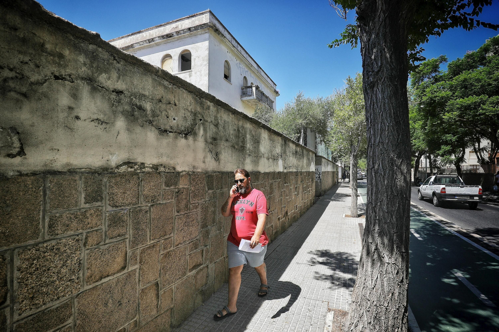 Los vecinos de San Severiano le plantan cara al Ayuntamiento de Cádiz