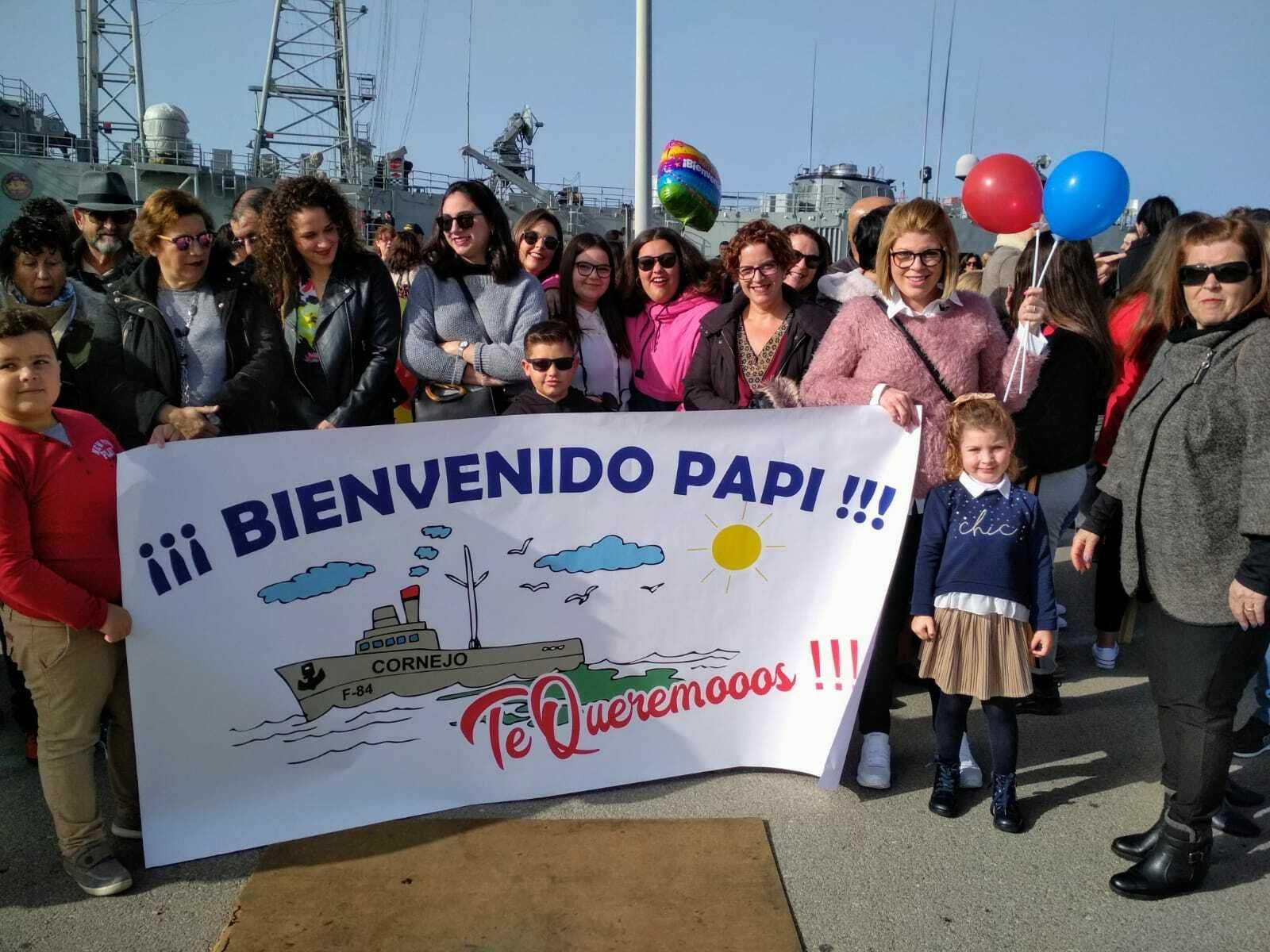 La fragata Reina Sofía llega la Base de Rota