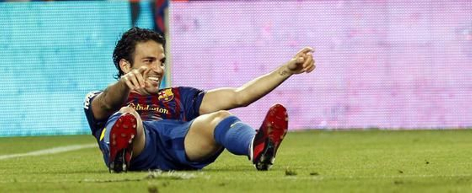 El Barcelona comienza la Liga arrollando al Villarreal en el Camp Nou (5-0). / EFE