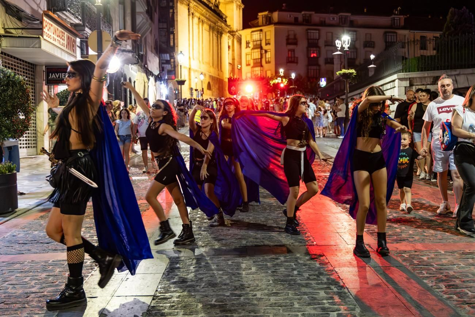 Exhibición de Bailes Medievales y Pasacalles del Lagarto de la Magdalena