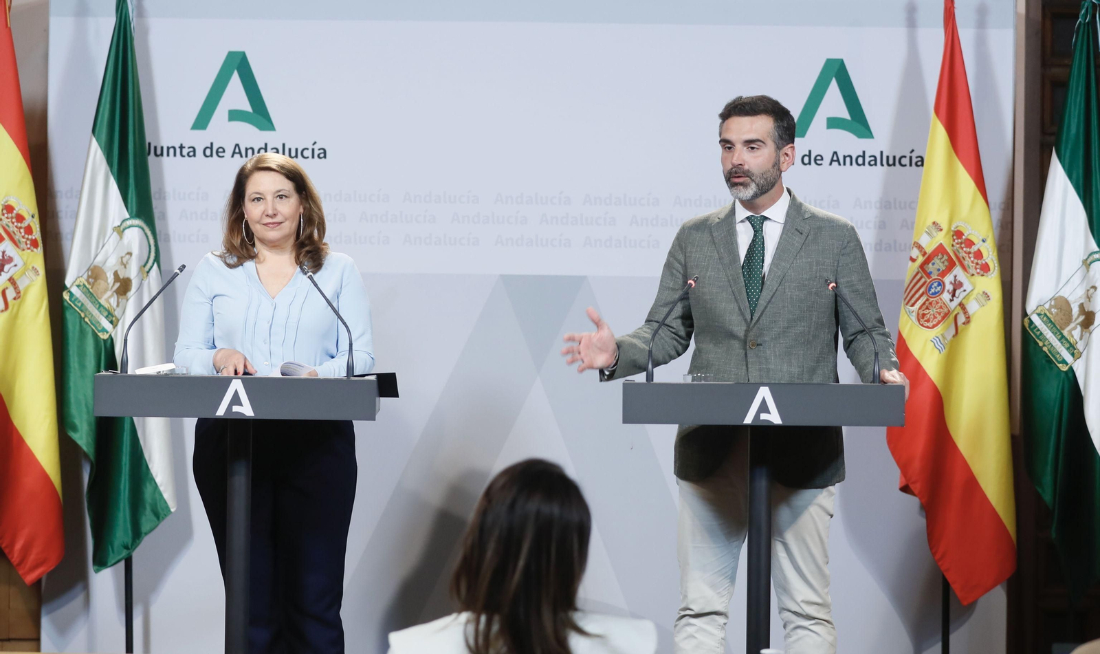 Comparecencia de Carmen Crespo y Ramón Fernández-Pacheco.