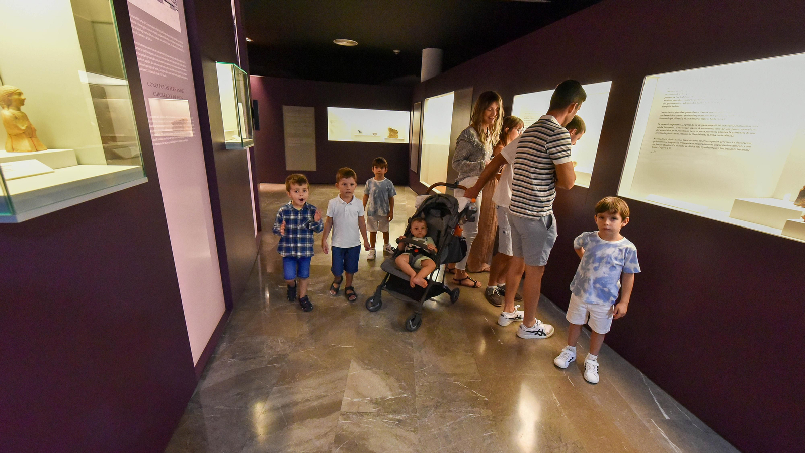 Las fotos de la VIII Noche Blanca en San Roque