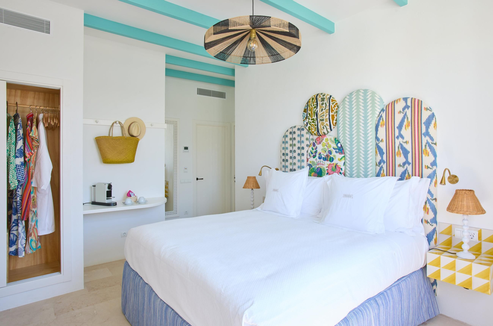 Una de las habitaciones del hotel Misiana