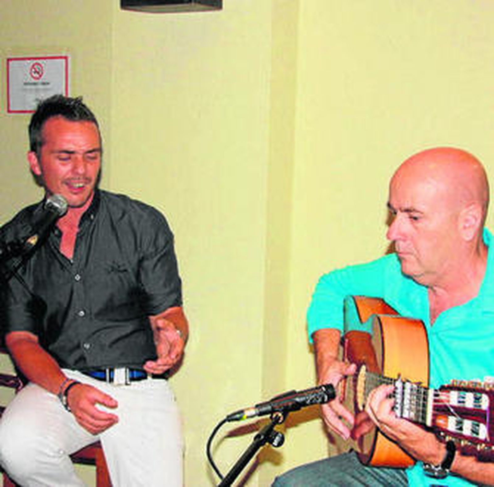 Luis Manuel Alfonso y Julián González, en una de sus actuaciones.