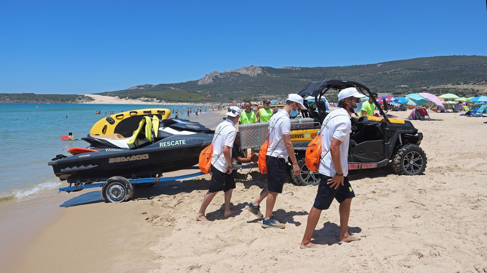Restricciones de acceso a la playa de Bolonia