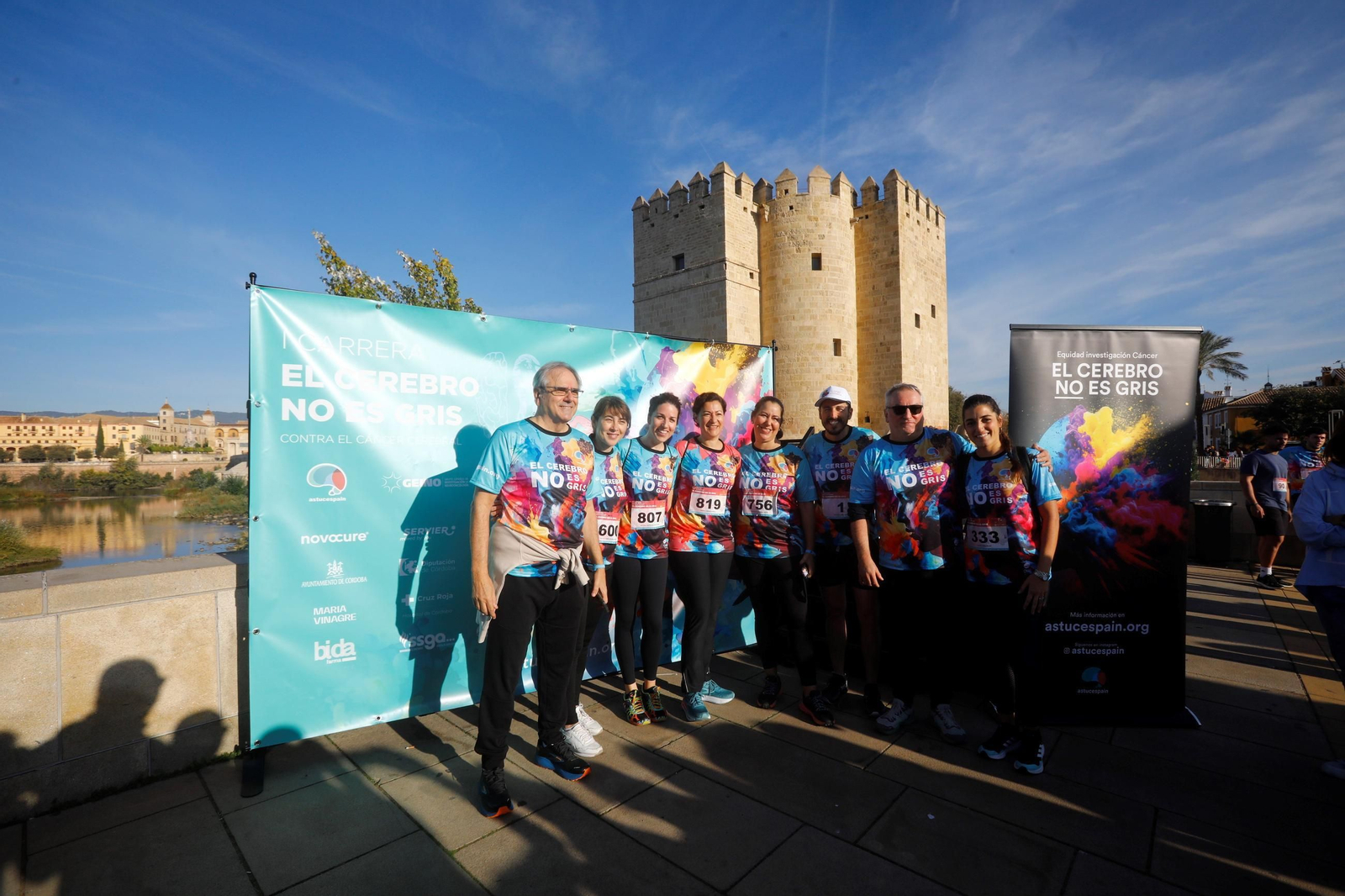 Las mejores imágenes de la carrera solidaria El cerebro no es gris contra el cáncer cerebral en Córdoba