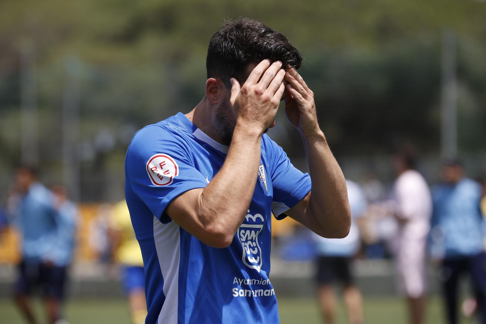 Las imágenes del partido entre el Cádiz Mirandilla y el San Fernando