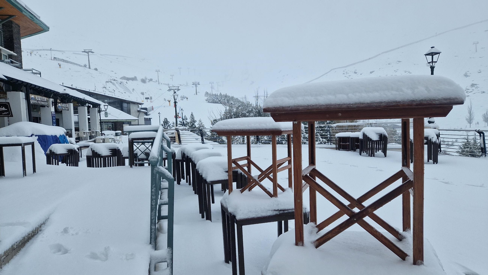 La Sierra, espectacular tras otra gran nevada gracias a la borrasca Konrad