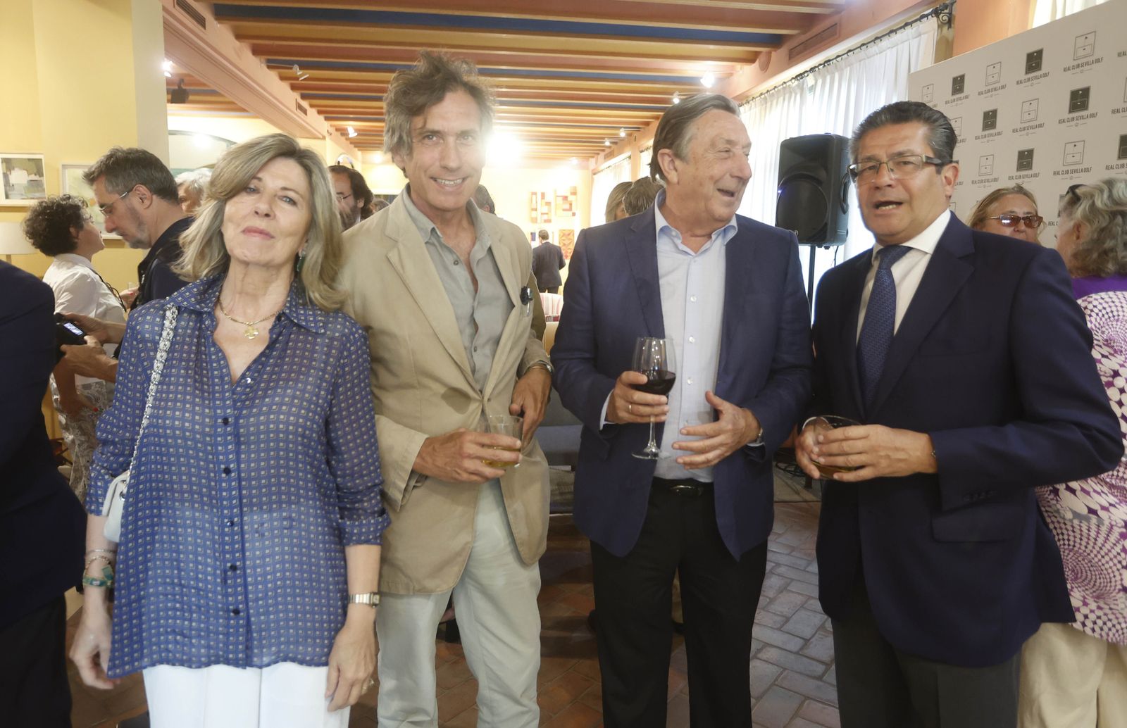 Inauguración de la exposición por del 30 aniversario Del Real Club de Golf