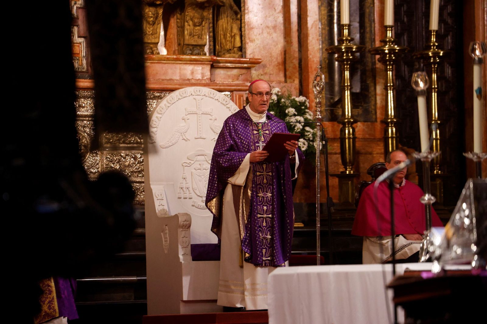 Las imágenes del funeral en Córdoba por las víctimas de la tragedia de Adamuz