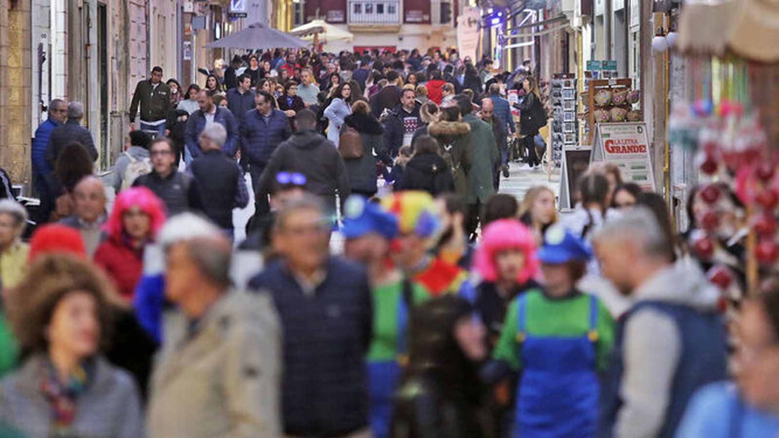 Imagen de archivo de una calle de Cádiz.