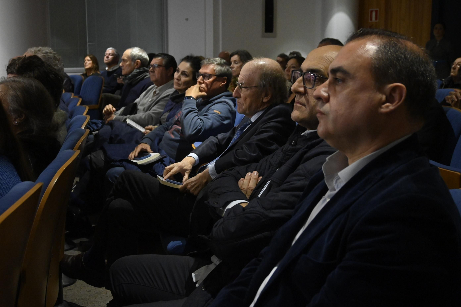 Imágenes de la presentación del libro de Juan Carlos Girauta  "Sentimentales, ofendidos, mediocres y agresivos"
