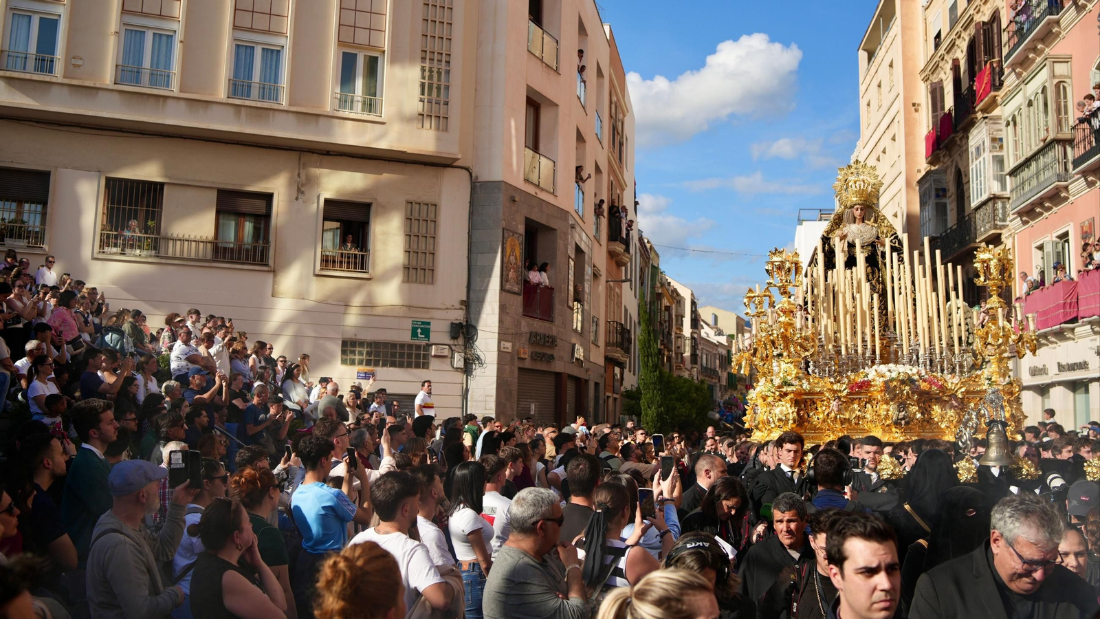 La Virgen de Viñeros en la Tribuna de los Pobres.