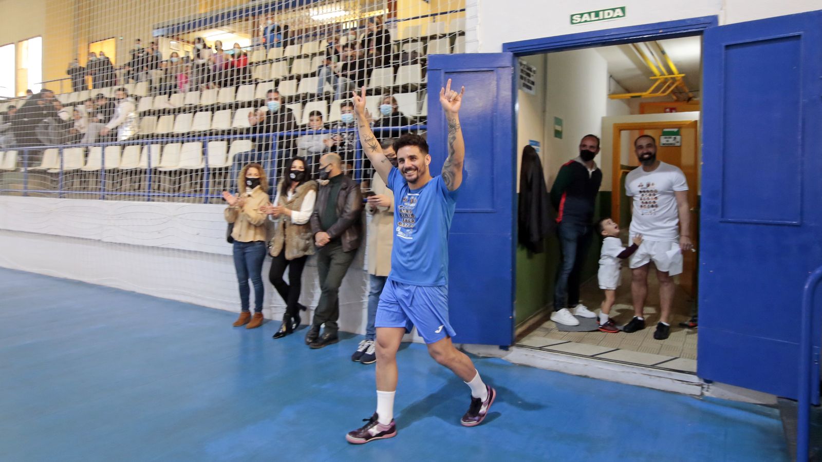 Partido benéfico para los niños damnificados por el volcán de La Palma
